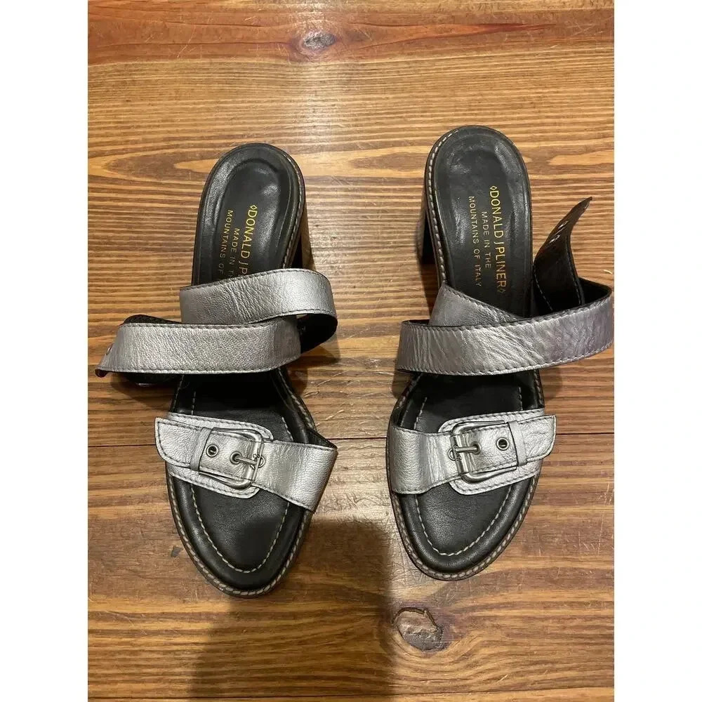 Vintage Donald J Pliner Metallic Silver Cerel Block Heels, sz 7 1/2